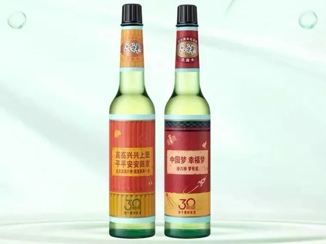 爺青回！六神換包裝了？這設(shè)計(jì)真“考古”！